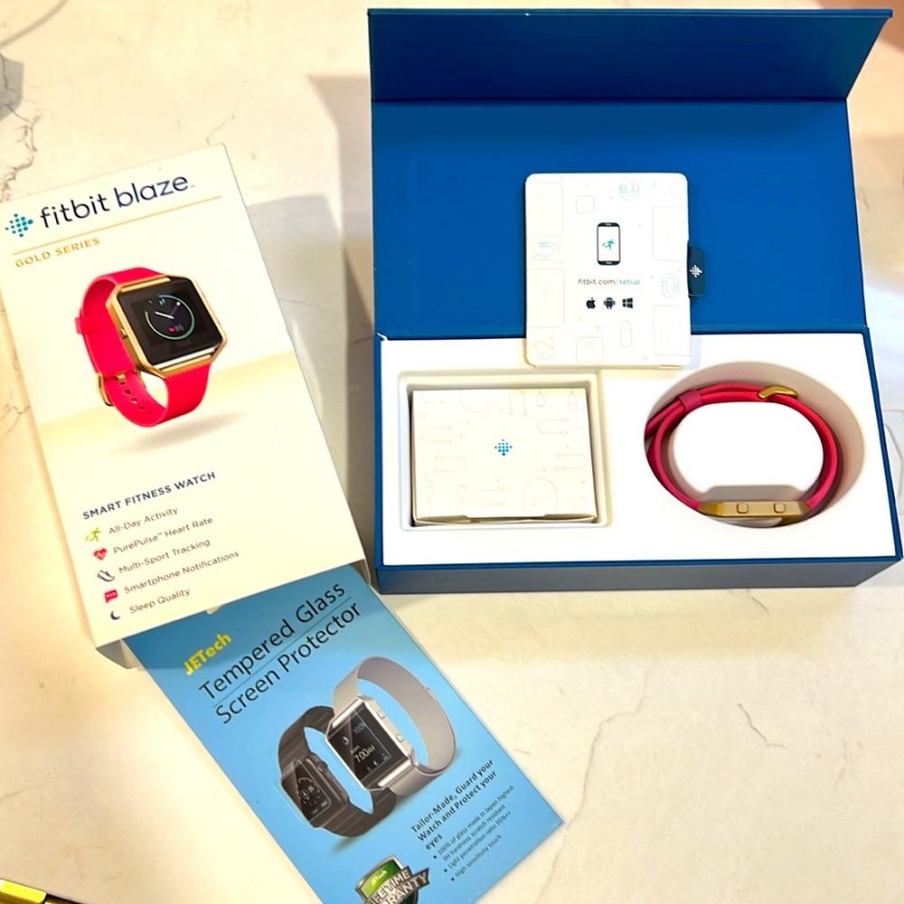 FITBIT Blaze Gold series